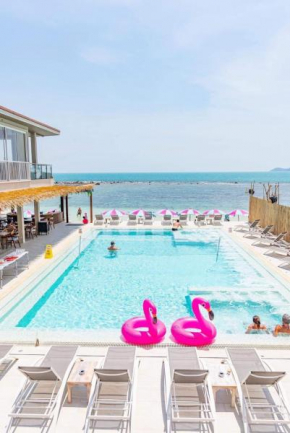 LOVE beach club Koh Samui